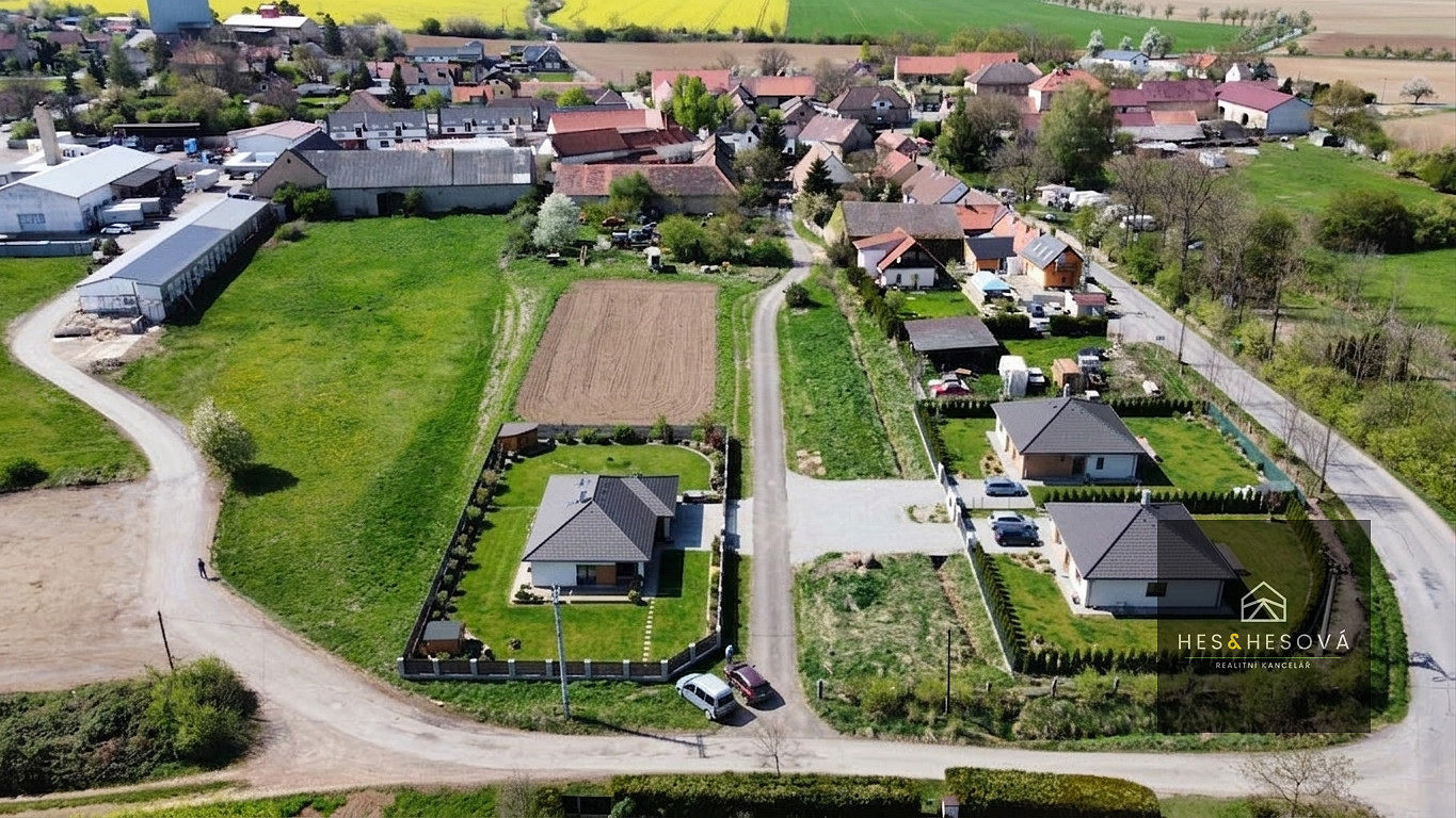 Prodej stavebního pozemku 805 m²
