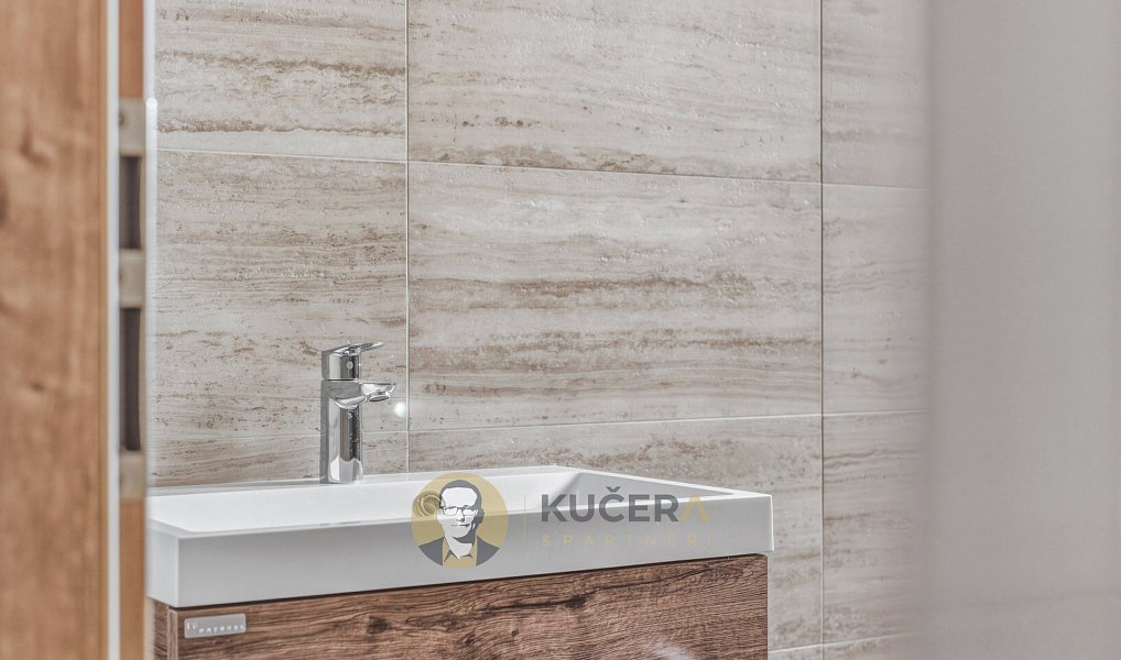 Prodej domu 145 m² s pozemkem 600 m², Nemyslovice – náhled fotky 30