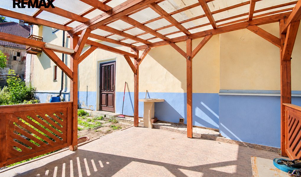 Prodej domu 200 m² s pozemkem 910 m², Kájov – náhled fotky 56