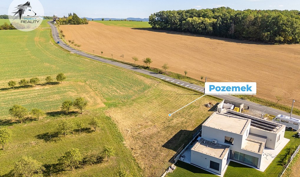 Prodej stavebního pozemku 1 153 m², Zlín – náhled fotky 7