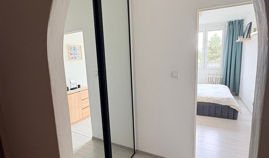 Prodej bytu 2+kk 42 m², Praha – náhled fotky 14