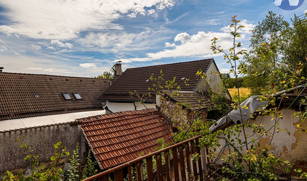 Prodej domu 259 m² s pozemkem 610 m², Studená – náhled fotky 18