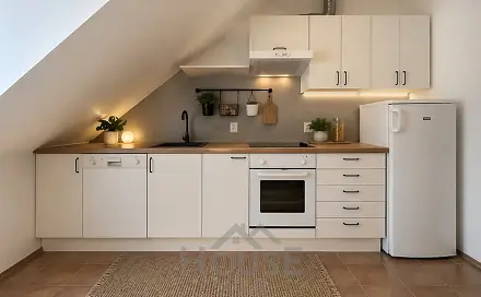Prodej bytu 2+1 57 m², Praha 6 - Dejvice