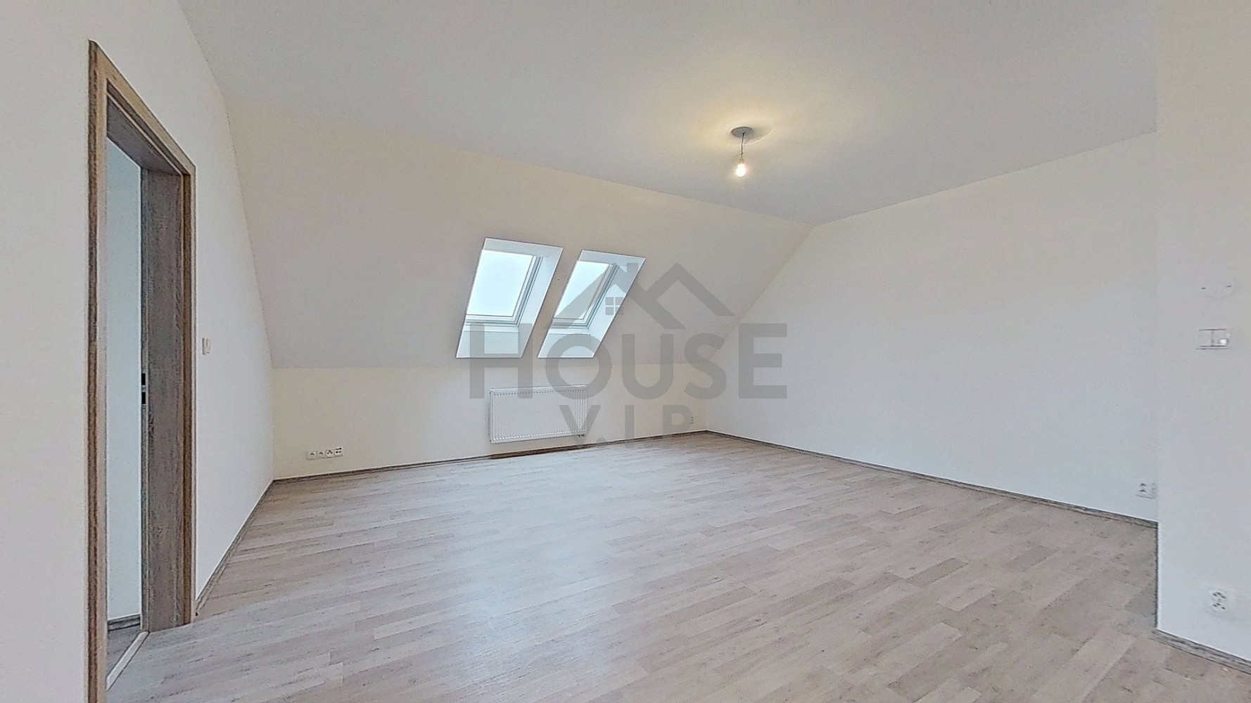 Prodej bytu 3+kk 89 m² — photo 2
