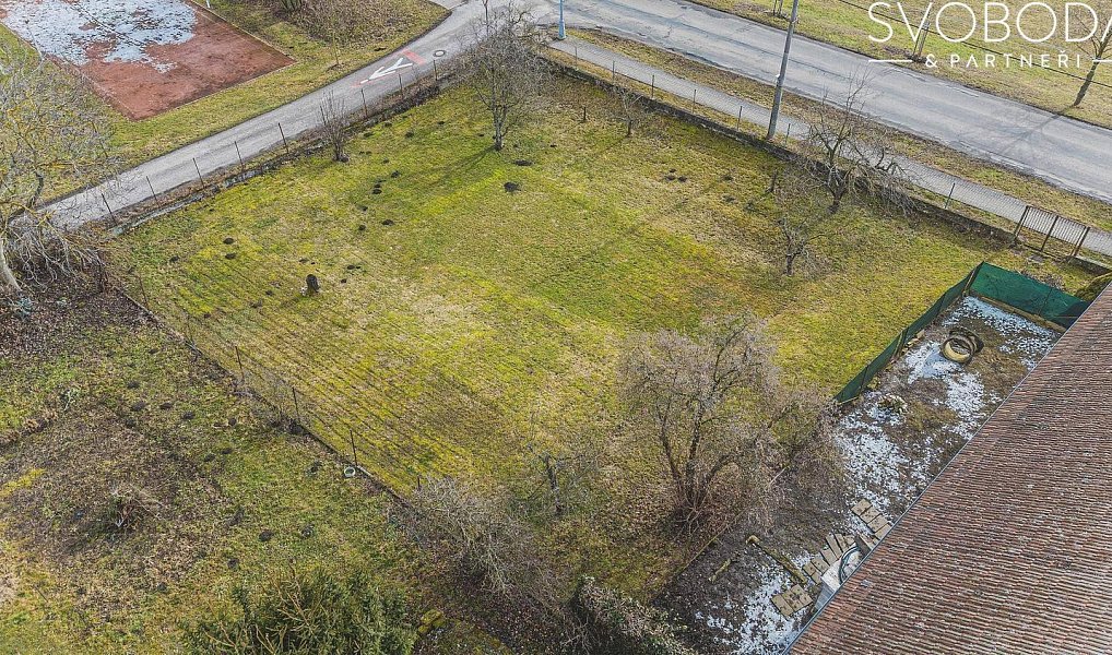Prodej zahrady 838 m², Skalice – náhled fotky 3