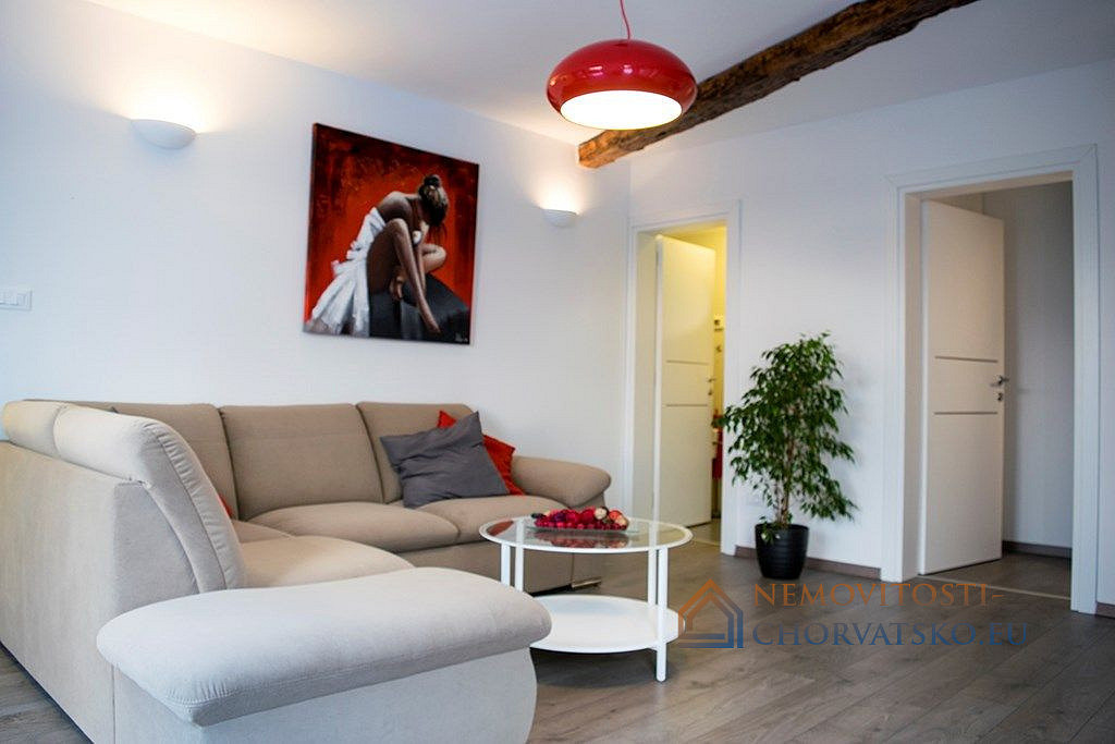 Prodej domu 145 m² s pozemkem 145 m² - Widok 4