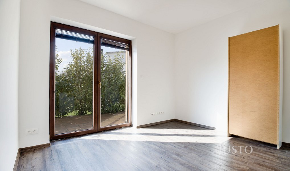Prodej domu 227 m² s pozemkem 1 747 m², Teplice – náhled fotky 18