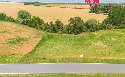 Prodej stavebního pozemku 1 251 m², Libenice, okres Kolín