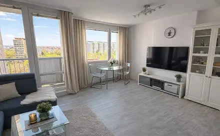 Prodej bytu 4+kk 77 m²