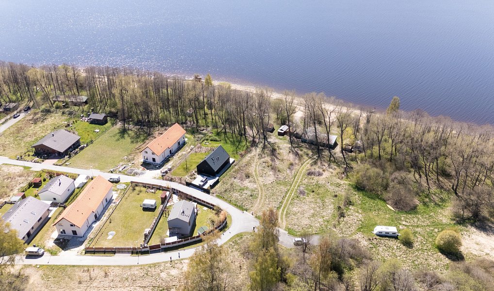 Prodej louky 1 410 m², Horní Planá – náhled fotky 2