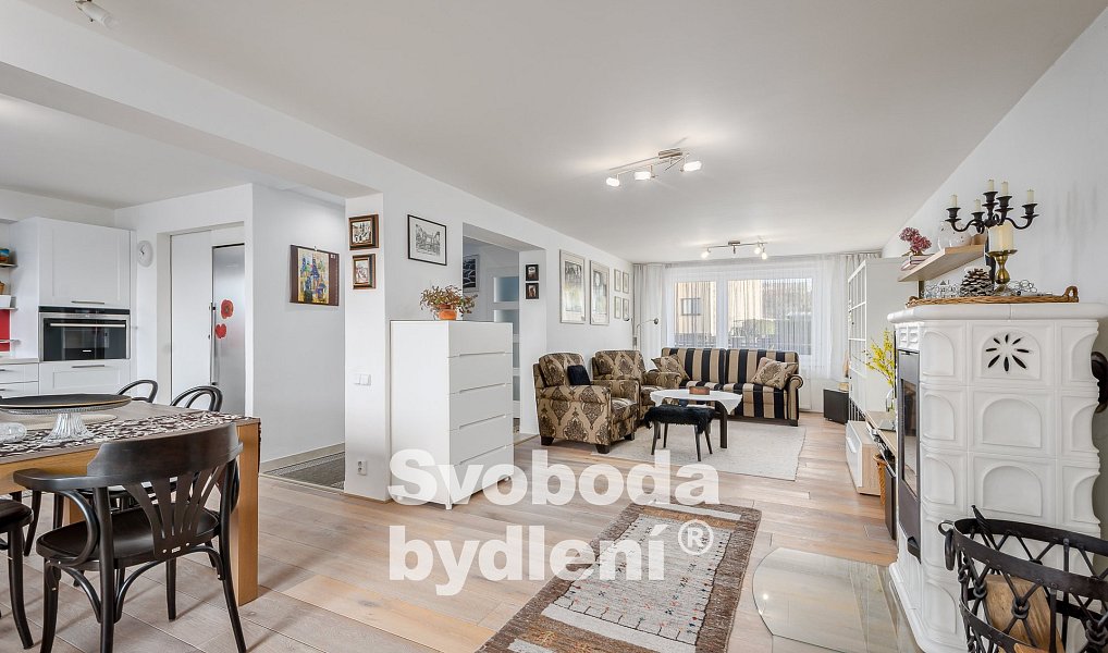 Prodej domu 222 m² s pozemkem 344 m², Praha – náhled fotky 10