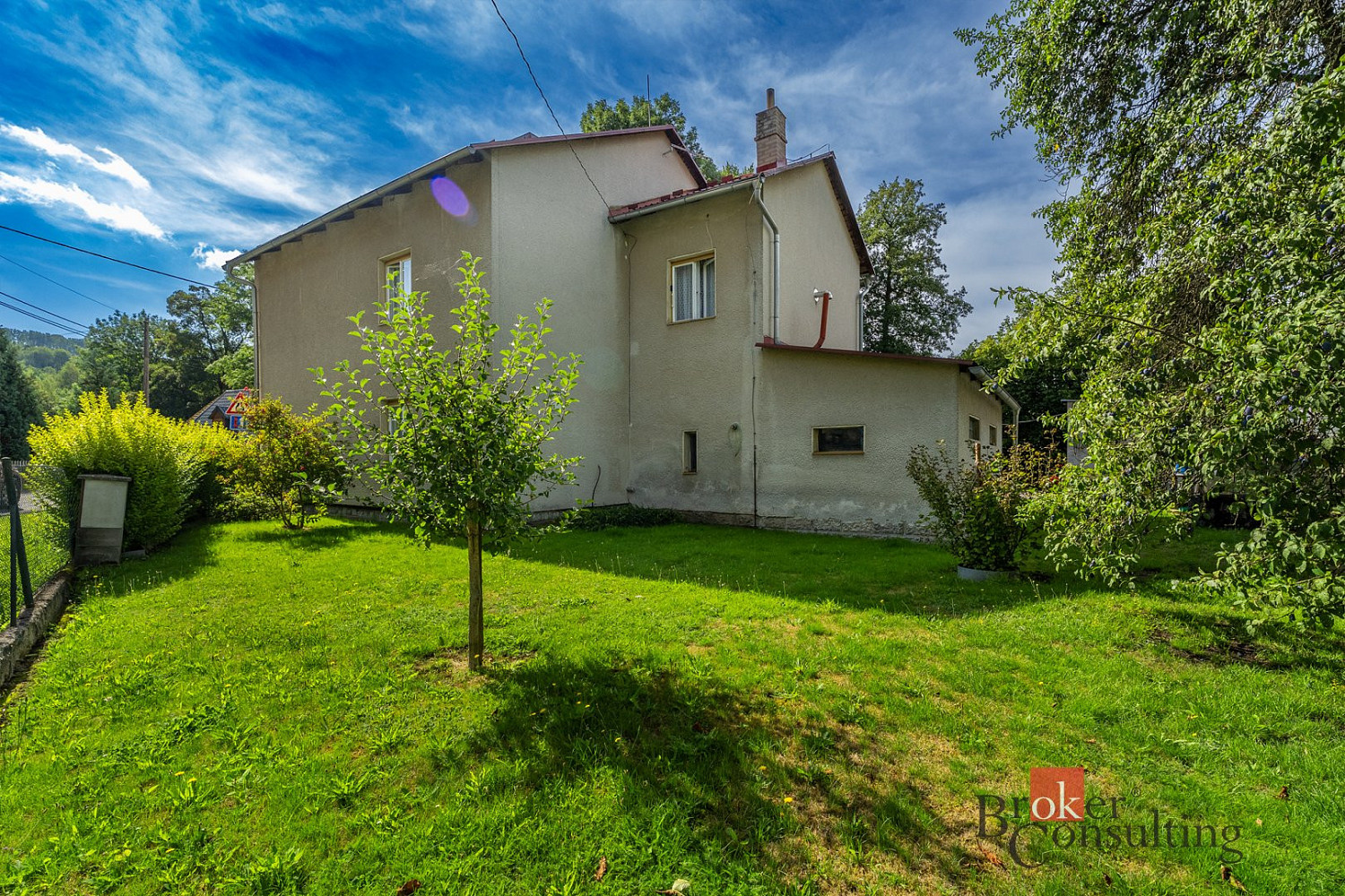 Prodej domu 184 m² s pozemkem 1 352 m² – fotografie 2