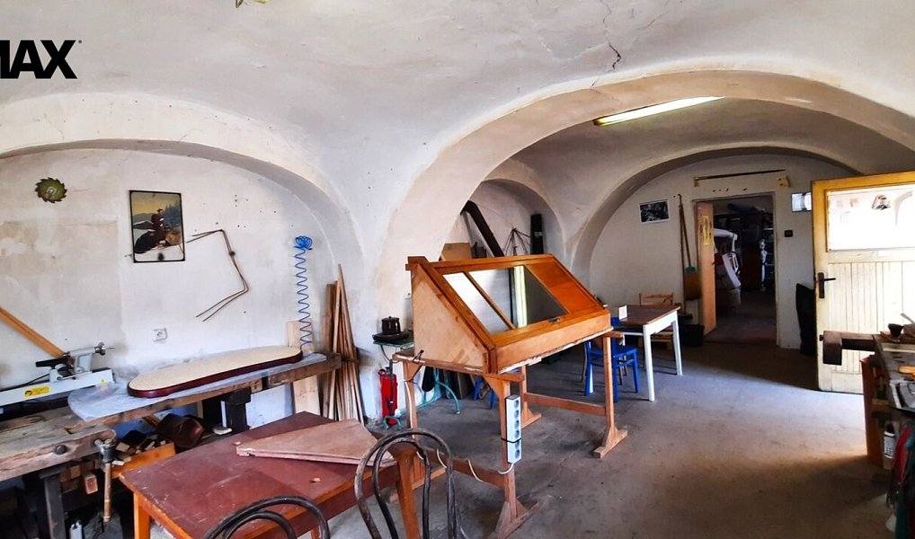 Prodej ubytovacího objektu 416 m², Slavonice – náhled fotky 23