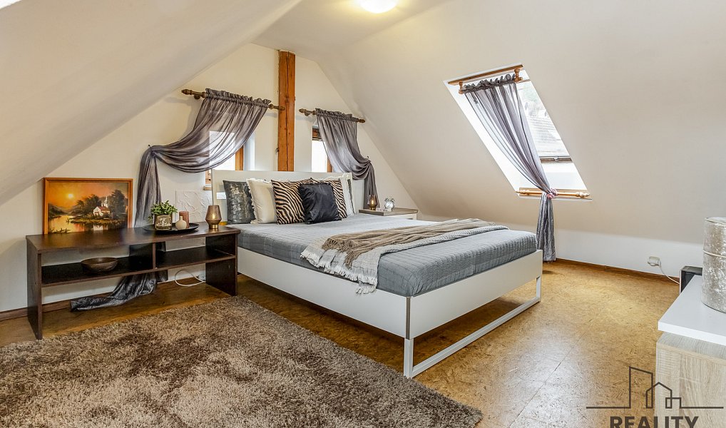 Prodej ubytovacího objektu 220 m², Český Krumlov – náhled fotky 19