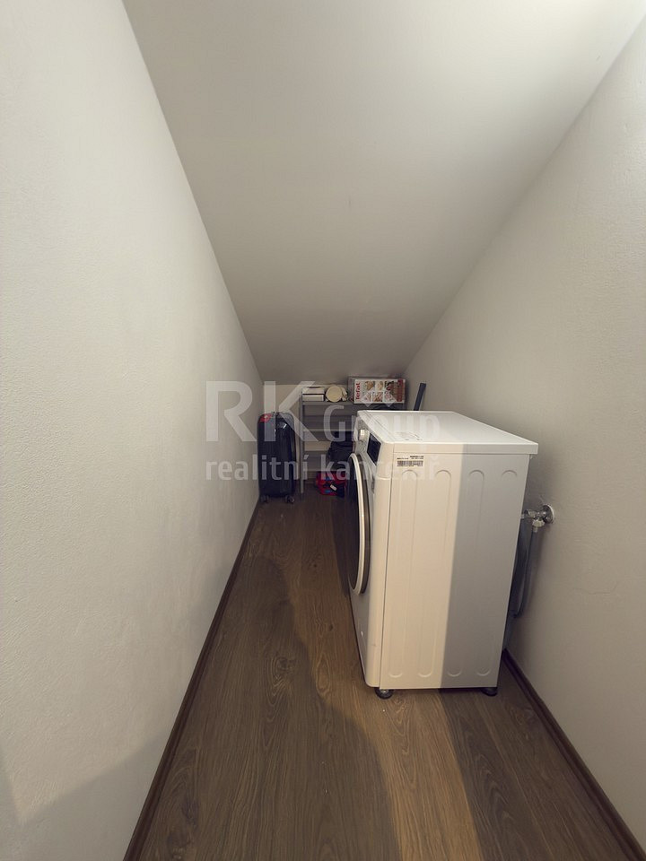 Pronájem bytu 1+kk 40 m² — photo 3