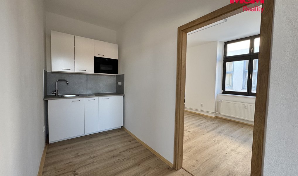Pronájem kanceláře 57 m², Mělník – náhled fotky 5
