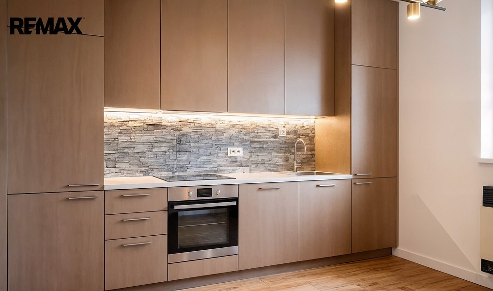 Prodej nájemního domu, činžáku 590 m², Duchcov – náhled fotky 2