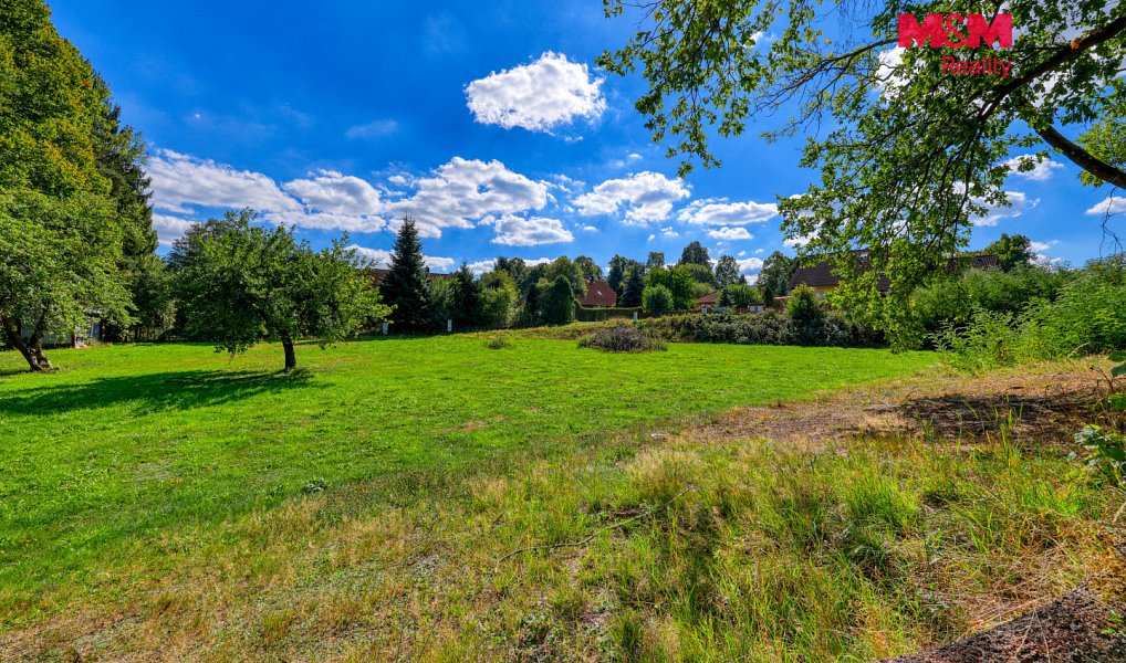 Prodej stavebního pozemku 940 m², Trhanov – náhled fotky 4