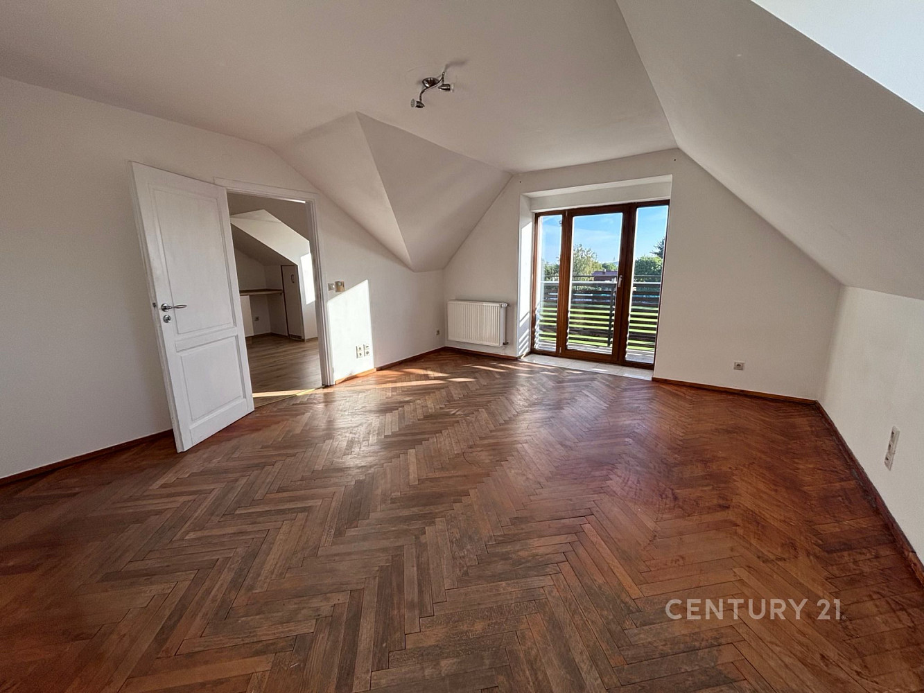 Pronájem bytu 2+kk 54 m²