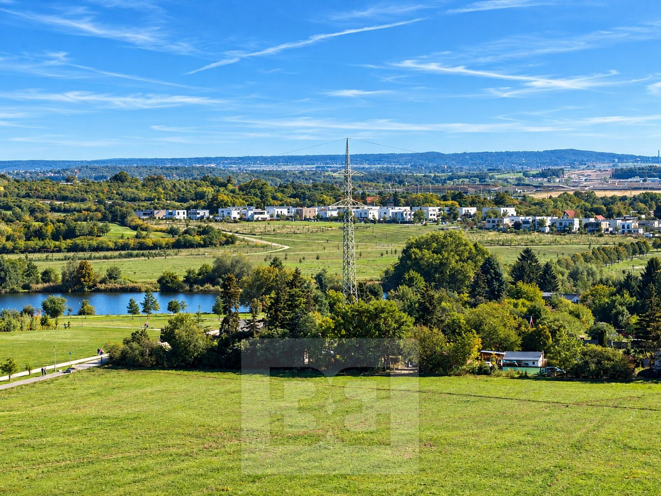Pronájem bytu 2+kk 39 m² – fotografie 3
