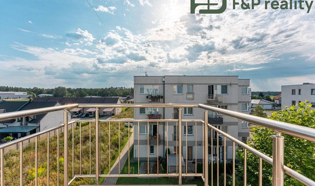 Pronájem bytu 2+kk 60 m², Velký Osek – náhled fotky 6