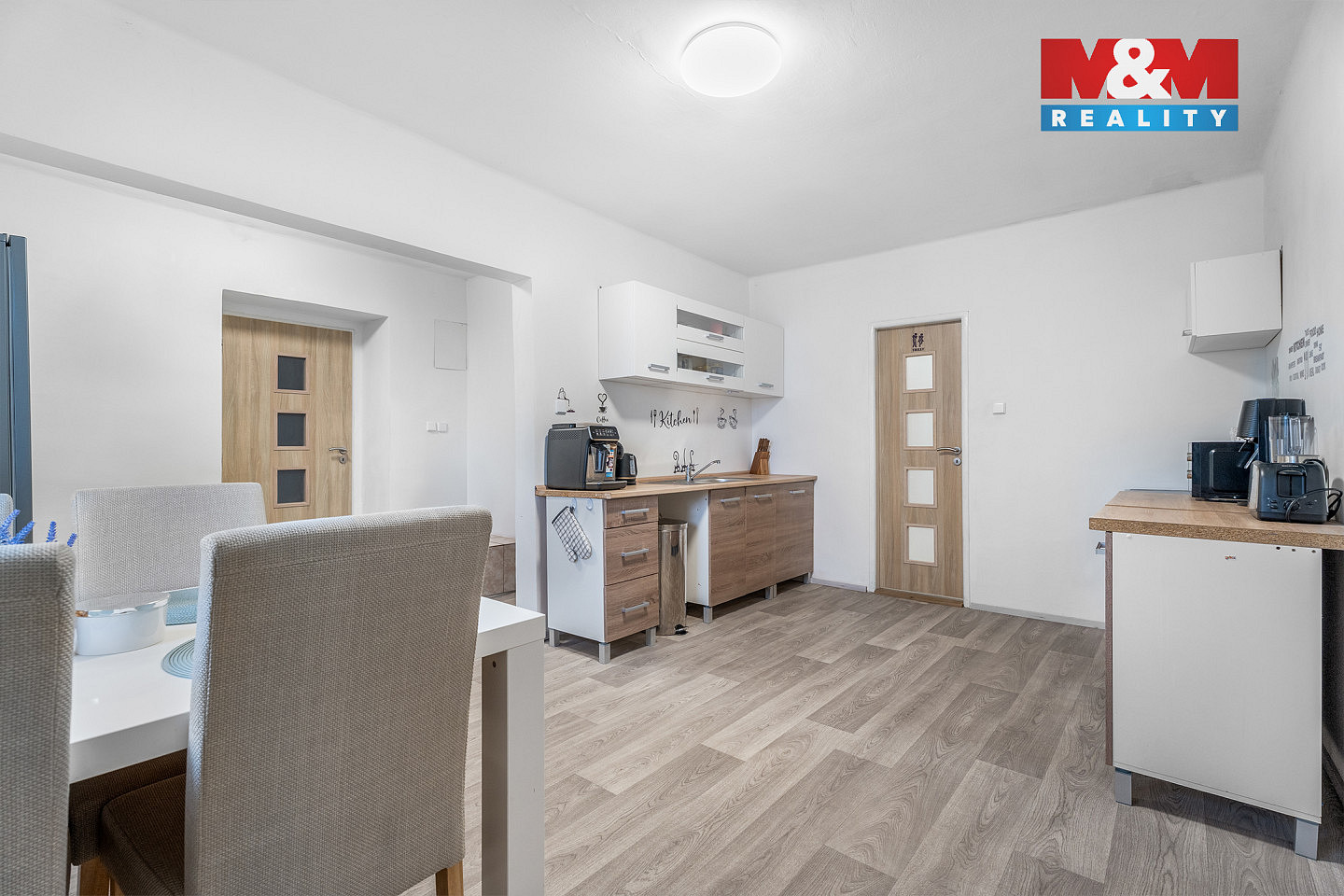 Prodej domu 172 m² s pozemkem 976 m² — photo 2