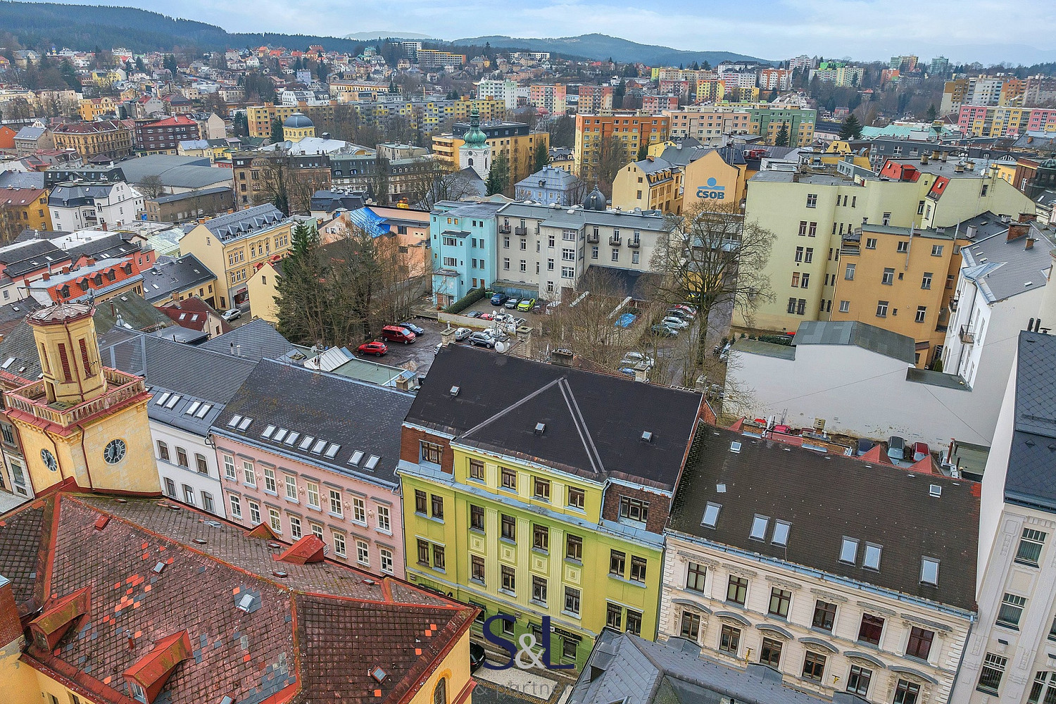 Prodej nájemního domu, činžáku 1 000 m² — photo 2