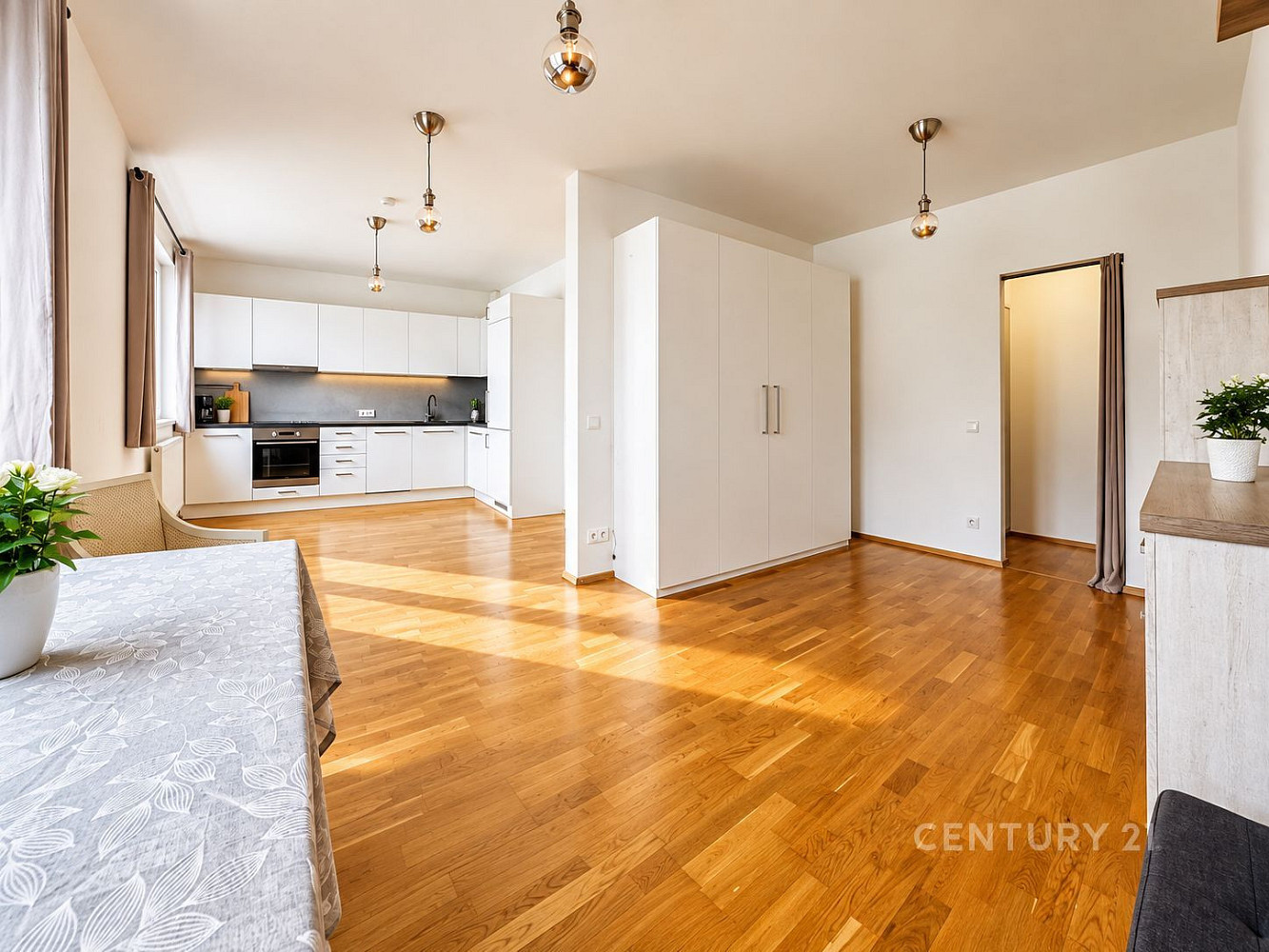 Pronájem bytu 1+kk 41 m²