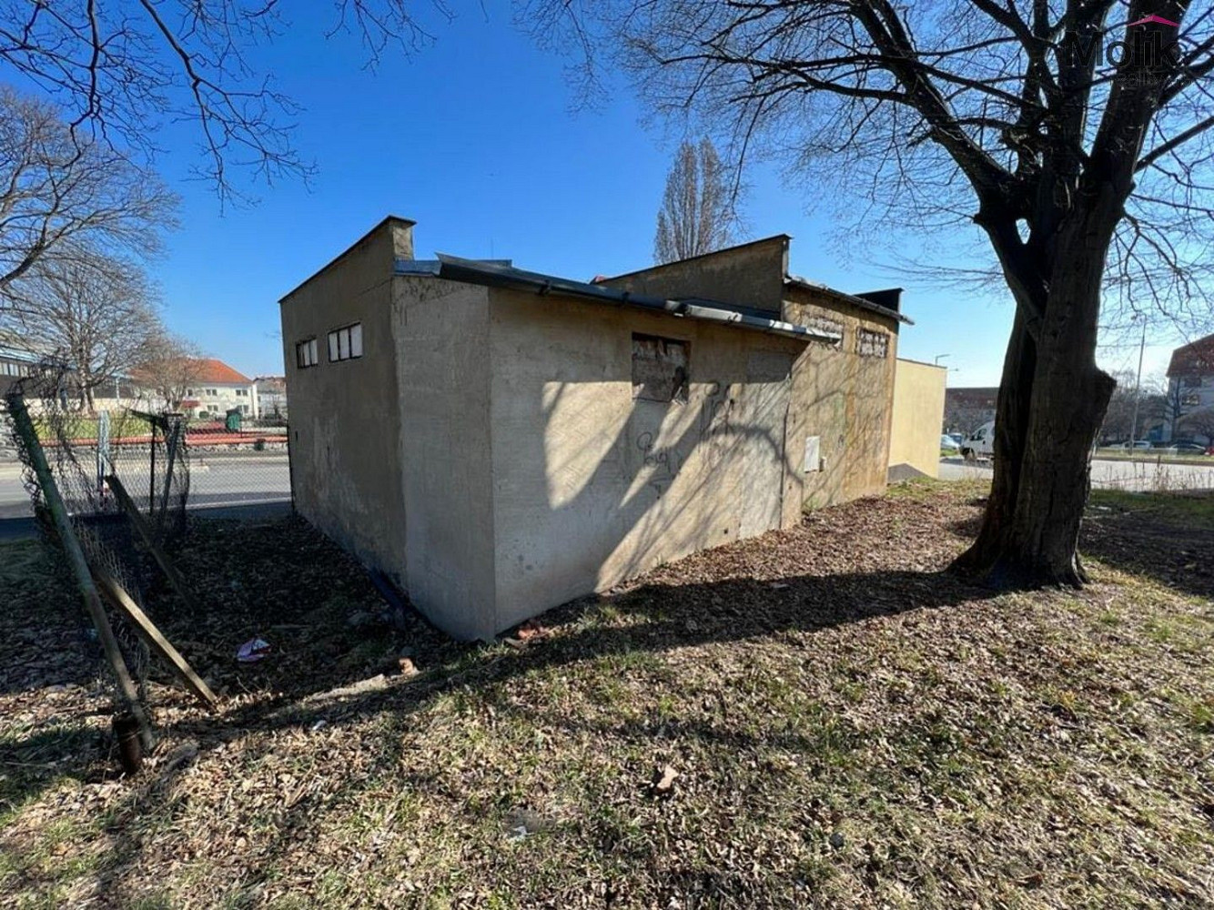 Prodej komerčního objektu (jiného typu) 234 m²