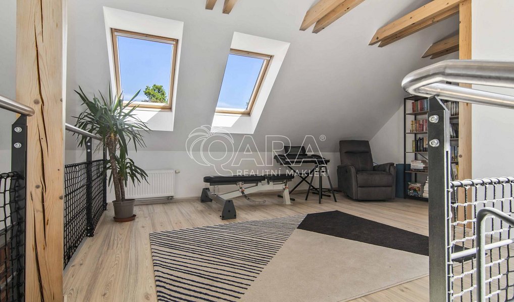 Prodej domu 280 m² s pozemkem 577 m², Kosova Hora – náhled fotky 14