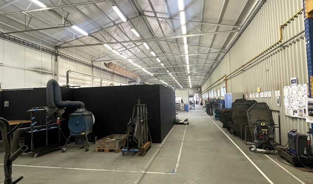 Prodej výrobních prostor 2 242 m², Huštěnovice – náhled fotky 14