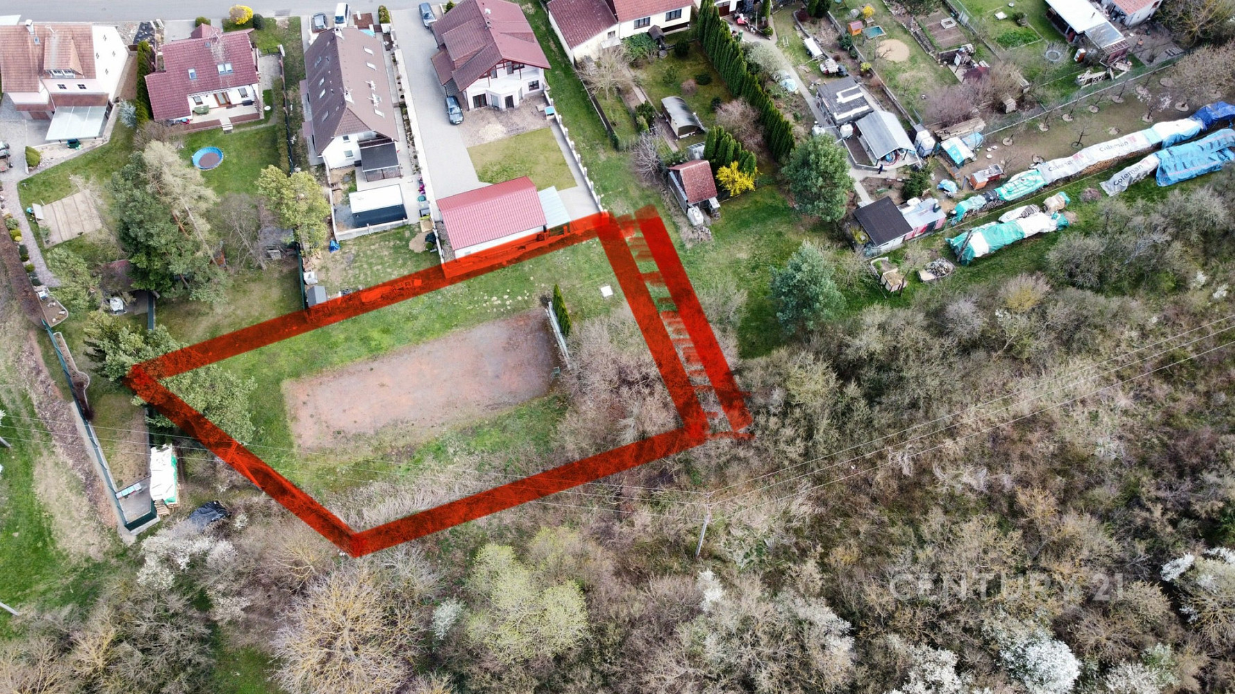Prodej stavebního pozemku 880 m² — photo 2