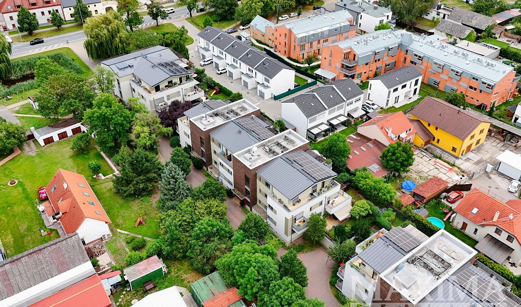 Prodej bytu 3+kk 79 m², Praha – náhled fotky 28