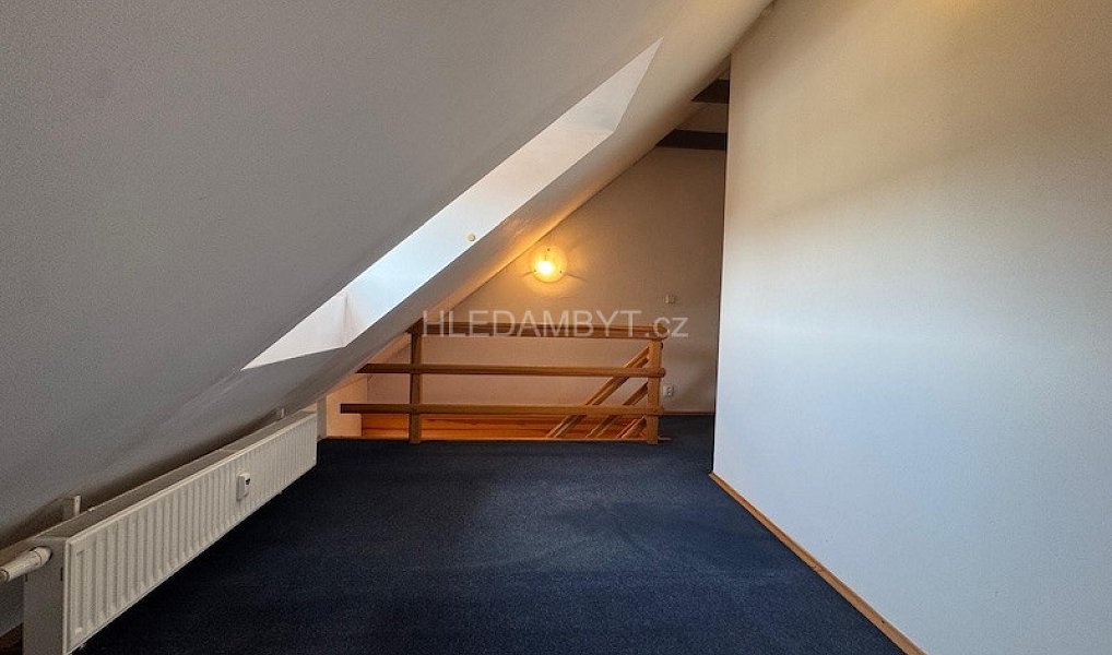 Prodej bytu 2+kk 51 m², Šestajovice – náhled fotky 11
