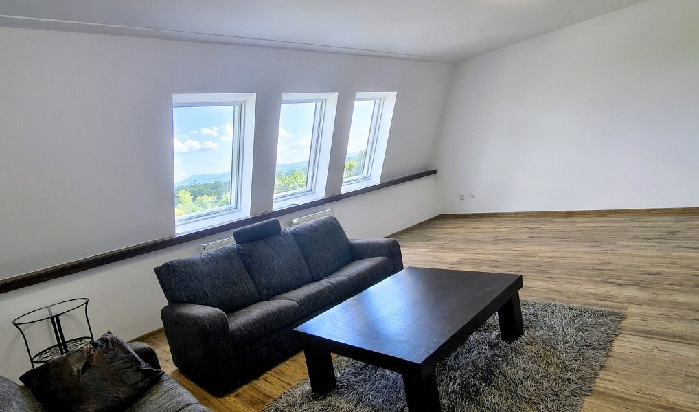 Pronájem bytu 3+1 88 m², Ostrava – náhled fotky 6