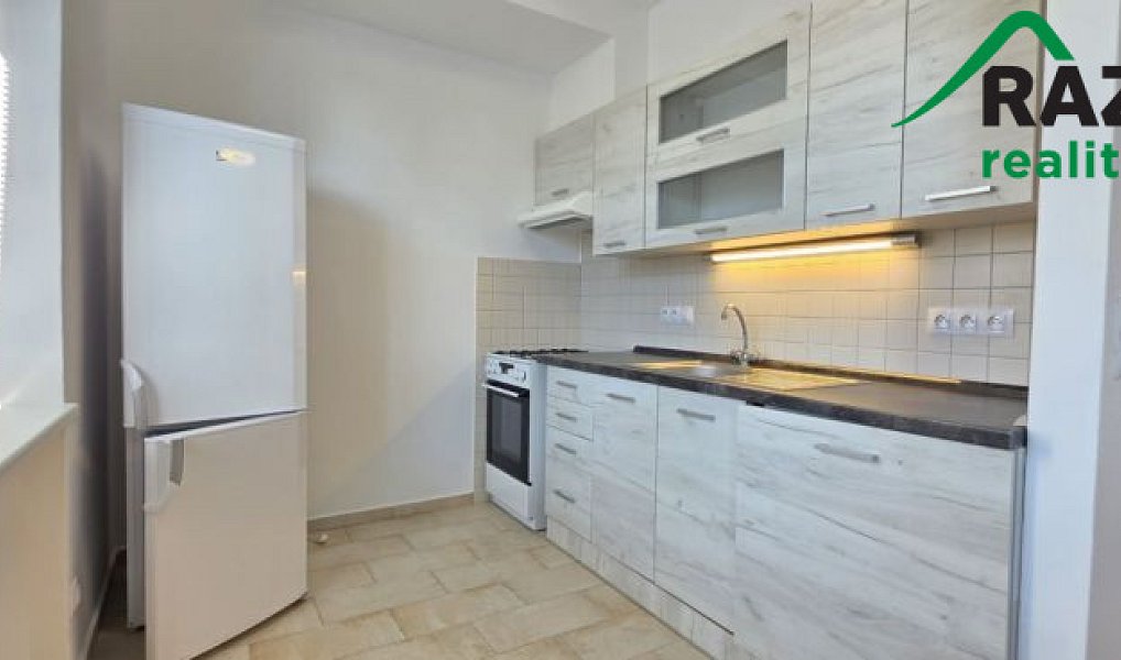 Pronájem bytu 1+kk 34 m², Tachov – náhled fotky 2