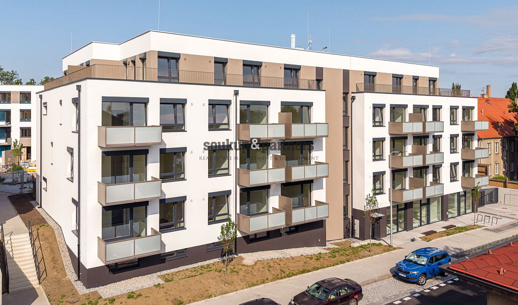 Prodej bytu 1+kk 37 m², Kladno – náhled fotky 16