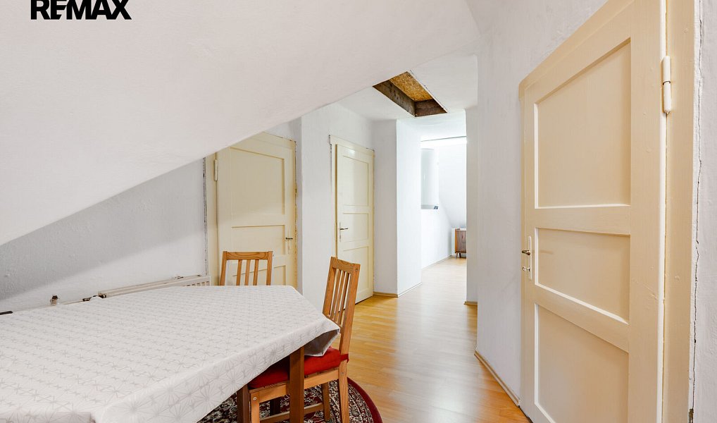 Prodej domu 328 m² s pozemkem 758 m², Vejprty – náhled fotky 42