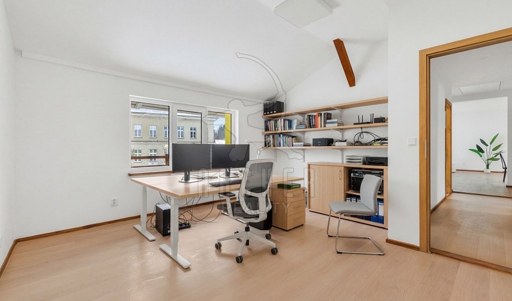 Prodej bytu 5+kk 104 m², Kněžmost – náhled fotky 23
