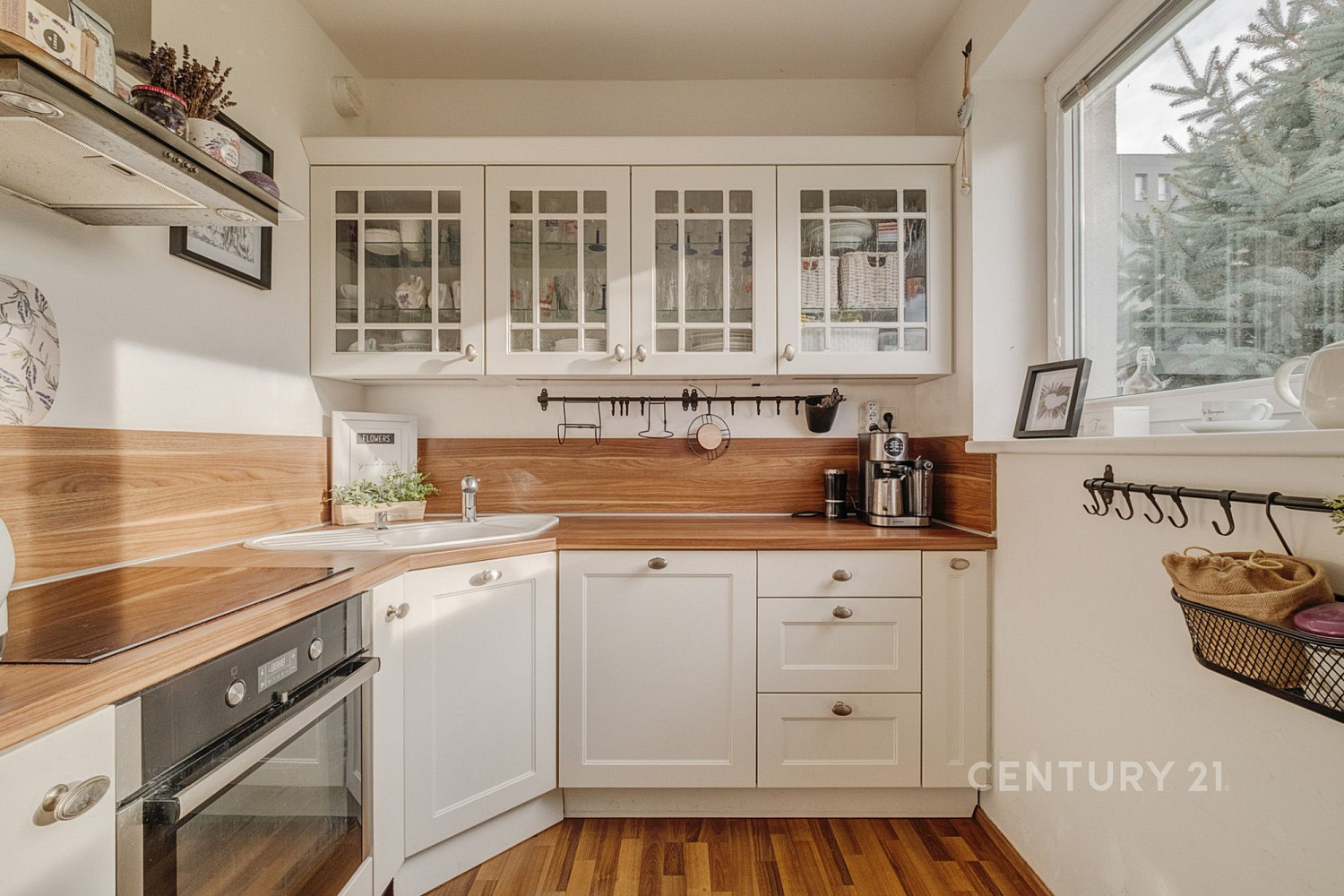 Pronájem bytu 3+kk 63 m² – fotografie 3