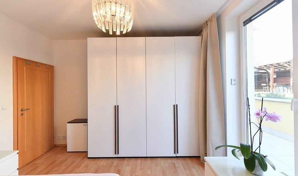 Prodej bytu 3+kk 91 m², Praha – náhled fotky 15