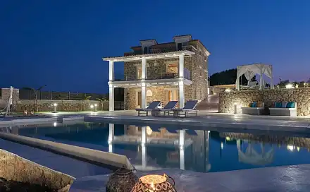 Prodej vily 485 m² s pozemkem 2 000 m², Vasilikos, Zakynthos, Jónské Ostrovy, Řecko