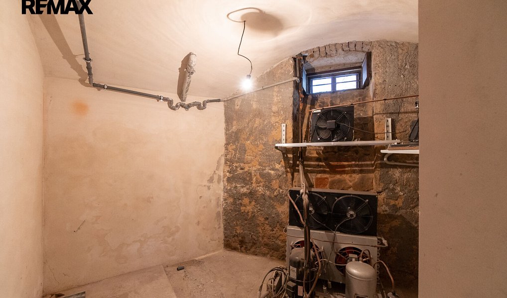 Prodej obchodních prostor 284 m², Děčín – náhled fotky 25