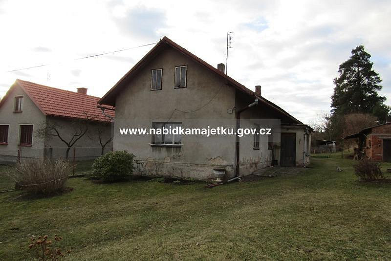 Prodej domu 112 m² s pozemkem 2 090 m² — photo 2