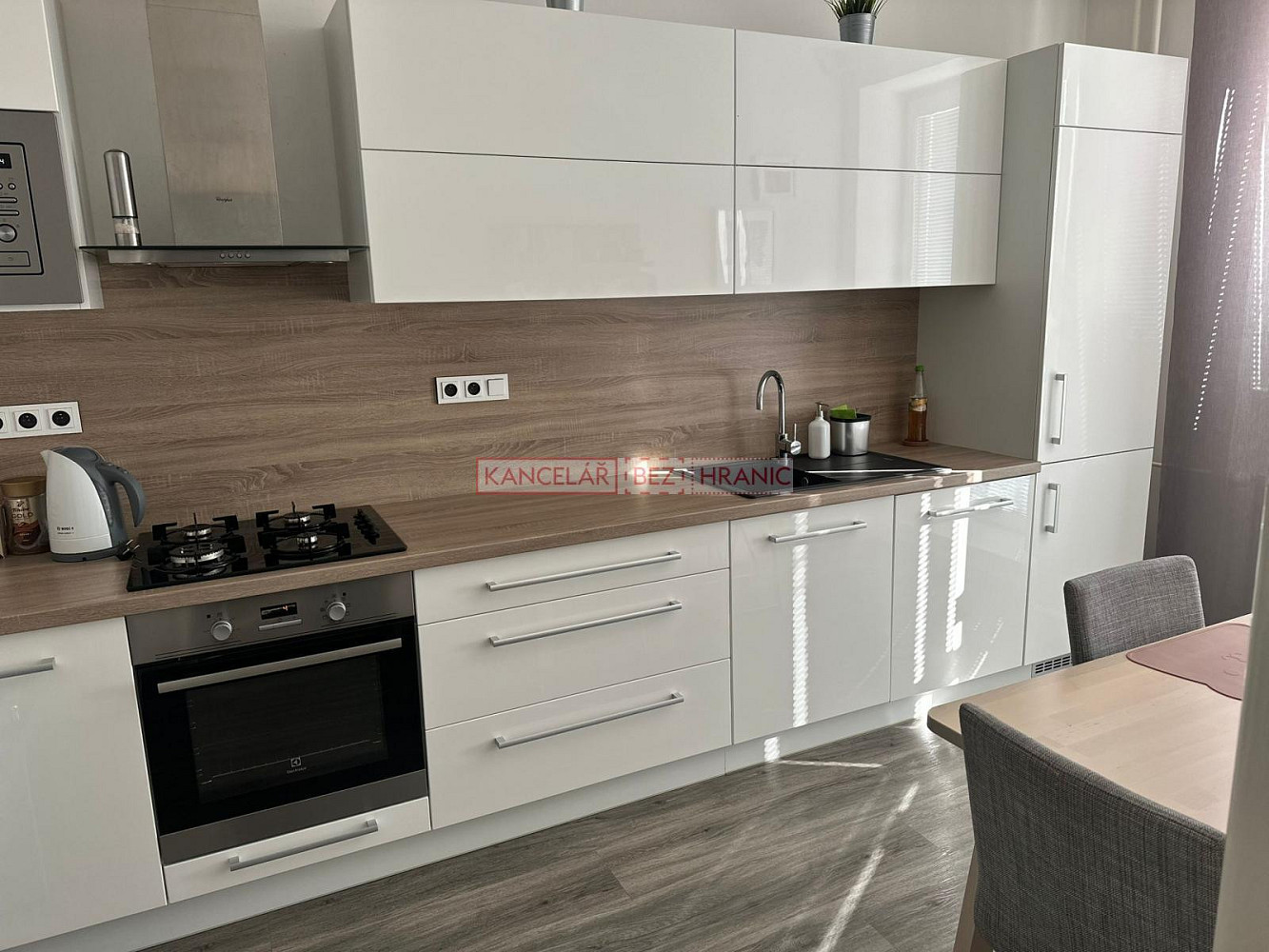 Pronájem bytu 2+1 58 m² – fotografie 2