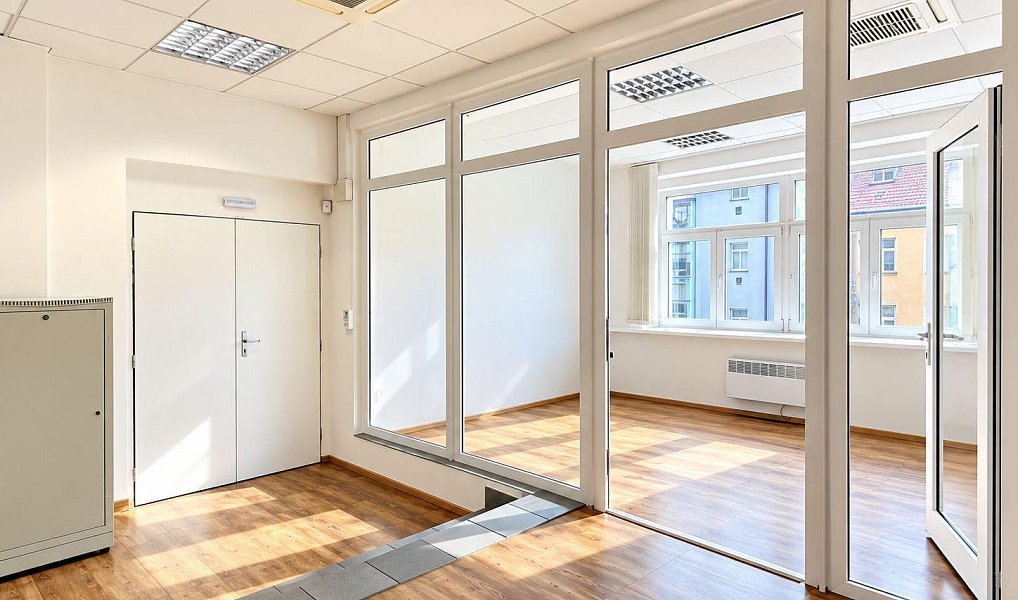 Pronájem komerčního prostoru, 145 m², Žižkov, Praha 3, Praha