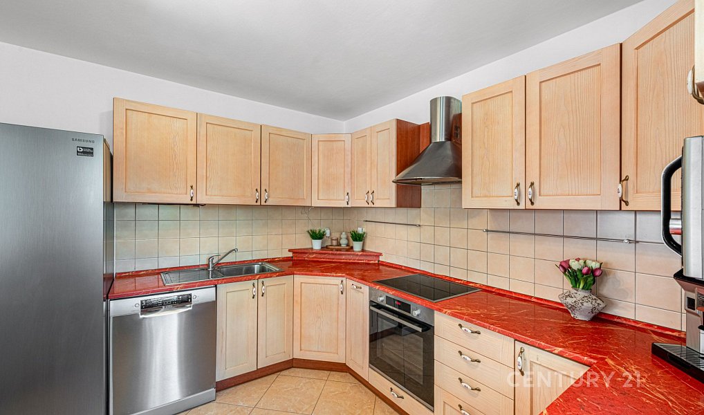 Prodej domu 185 m² s pozemkem 1 343 m², Benešov – náhled fotky 7