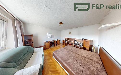 Prodej bytu 3+kk 89 m², Komenského, Žleby, okres Kutná Hora