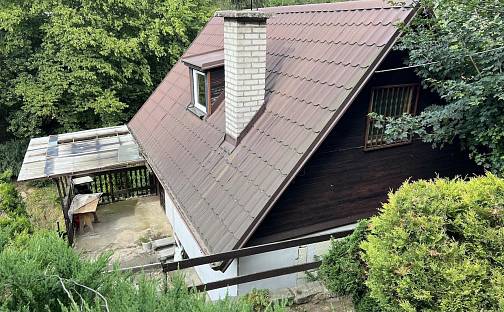 Prodej chaty/chalupy 85 m² s pozemkem 884 m², V Dolečku, Černolice, okres Praha-západ