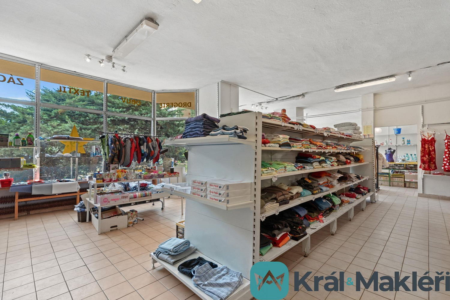 Prodej obchodních prostor 136 m² – fotografie 3